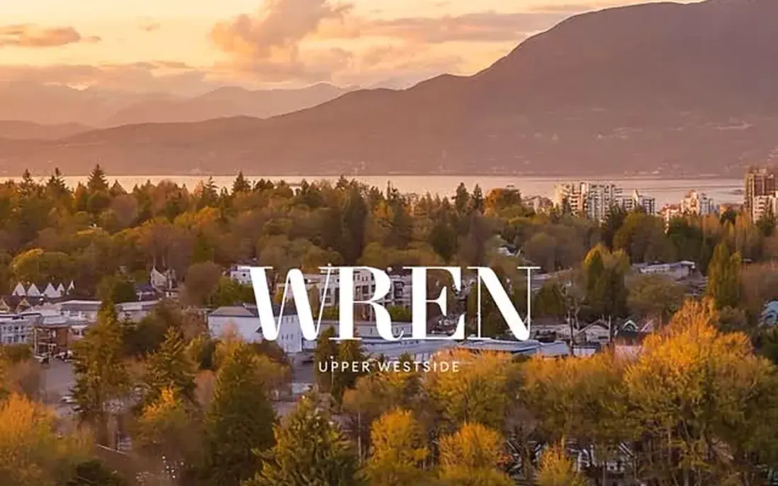 Designer kitchen at WREN Upper Westside with gas range